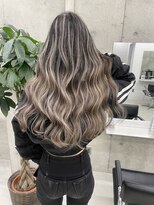 リノート バイ エゴル 名古屋(LINOET by ENGOL)&nbsp;【LINOET名古屋】手島カミラ　ハイライトグラデーション