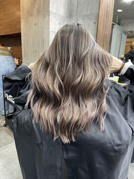 ラフ(LAFF) #バレイヤージュ#グレージュカラー#ボブウルフ#ココアベージュ