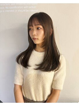 シアー(siar) オリーブベージュ　フェイスレイヤー　レイヤーカット