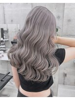 リノート バイ エゴル 名古屋(LINOET by ENGOL)&nbsp;【LINOET 名古屋】佐藤まいら　ホワイトグレー