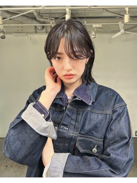 トレス(TRESS) 外ハネボブ　ミディアムレイヤー　大人ショート