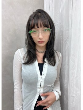 キイ ギンザ(k.e.y GINZA) ミディアムレイヤー