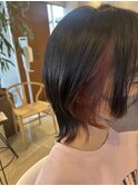 ワインレッドイヤリングカラー黒髪ショートボブフェイスレイヤー