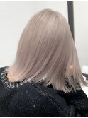 櫻井おすすめ◎ブリーチ2回でハイトーンホワイトベージュ