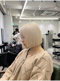 ホワイトボブ