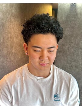 ログ(.6 ROGU) 松山メンズカット/バーバー/シェービング/フェード/メンズパーマ