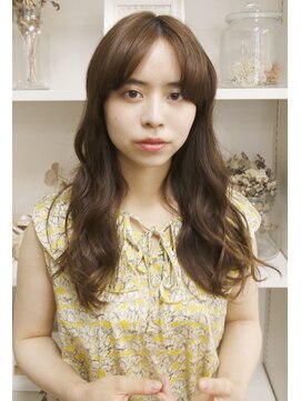 オペラ(OPERA by BALLET HAIR) ゆるふわパーマとブラウンベージュ