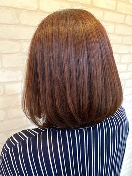 イソラブル(ISOLA-blu) 【コーラルピンク】ナチュラルボブ