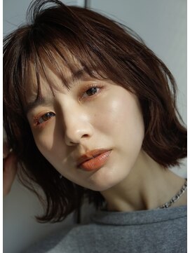 エインアンリー 表参道(AIN.ANLY.) 小顔カットの耳かけボブルフ☆ハイライトカラーピンクベージュ