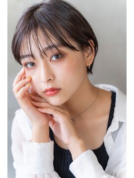 テイラー(Taylor) ［Taylor］☆大宮　大人ショート×ラベンダーグレージュ