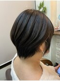 大人可愛いひし形ショートボブ前下がり