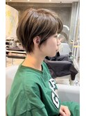 ショートヘアイルミナカラーグレーベージュ/ボブ