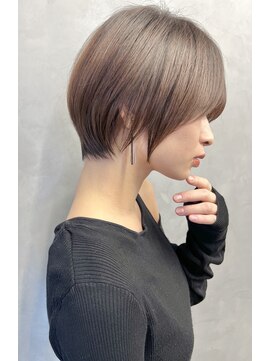 アイユー(ii+U) 大人可愛い20代30代小顔丸みショートボブマッシュ