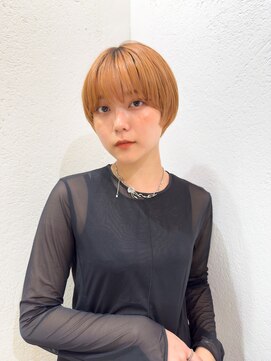 フェリア 梅田(FERIA) 【梅田 茶屋町】オレンジベージュ/ハイトーンカラー