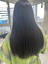 ナビバイケンジ(NaVI by KENJE) 艶髪ストレート|20代30代