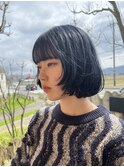 ネイビー×レイヤーボブ