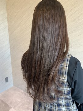 リズ(Liz) レイヤースタイル/髪質改善/透明感カラー