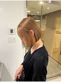 切りっぱなしボブ/ハイトーンベージュ