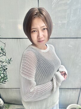 ディオ アンド ルーチェ アット(Dio&Luce at.) 大人ショート/レイヤーくびれ