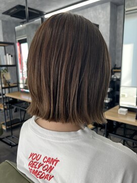 タイ(～tie.) 切りっぱなし外ハネボブ