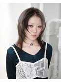 ウルフカットレイヤーカットホワイトシルバーブラウンカラー