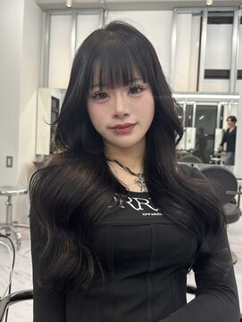 ヴィヴィー 福岡天神店(VIVIE) 暗めカラー×レイヤーカットくびれ巻き