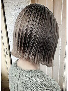 エノア 青山(ENORE) ブリーチ/ダブルカラー/グラデーションカラー/インナーカラー