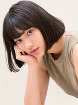 イメチェン/ホワイトブロンド/外ハネボブ/ワイドバング/表参道