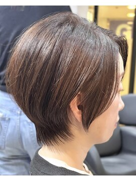 ヨファ ヘアー(YOFA hair) 似合わせ　大人くびれショート
