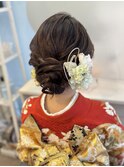 お着物でも似合うルーズアップ