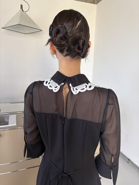 ロールアップスリーブス(ROLL UP SLEEVES) 結婚式ヘアアレンジ/ タイトツイン