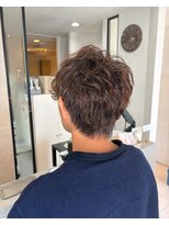 ギネス(Giness)&nbsp;癖毛風メンズパーマニュアンスパーマ