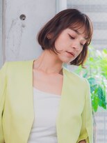 ニチカ(NYCHIKA)&nbsp;小顔に見せる大人の丸みミニボブ|前下がりボブ大人ボブ