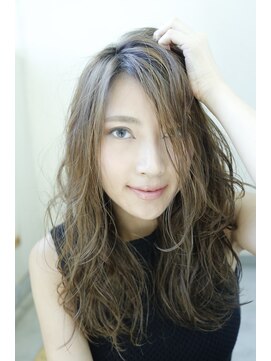 ヌーム 塚本店(NOOM) 明るめのダークトーン毛先パーマ