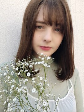 クーエフー(coo et fuu) 20代30代オリーブグレーで透明感ミディアム 近藤