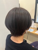 アルター(aL ter)&nbsp;丸みショート×アッシュグレー