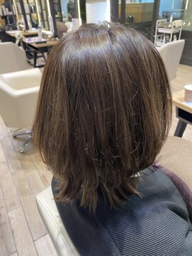 ジュイール(jouir) 白髪ぼかしハイライト/グレーベージュ[30代40代]