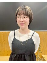 ザレミー(THE REMMY)&nbsp;ハイライトカラー/デザインカラー/ベージュカラーマッシュウルフ