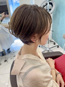 アッシュ 下北沢店(Ash) くせ毛さんでも大人かわいいまるみショートボブ