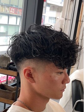 グルーマーズトウキョウ 渋谷店(GROOMER/S TOKYO) スペインカール