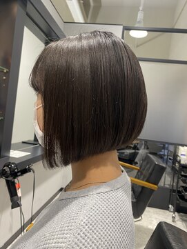 テット 福島店(tet) 前下がりボブ