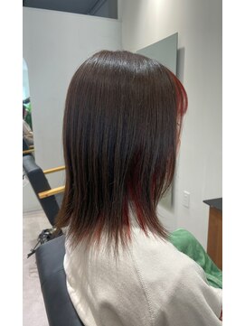 ネネン 久喜(Nennen) カット/デザインカラー/セミロング