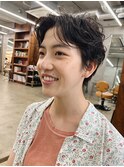 センターパート/波打ちパーマ[新潟駅/万代］