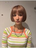 切りっぱなしボブ　リップラインボブ　ミニボブ　ハイトーンボブ