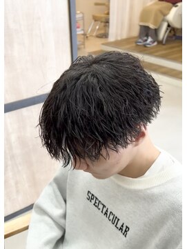 メンズギフト(men's GIFT) 大分縦落ちツイストスパイラルパーマメンズマッシュ刈り上げ