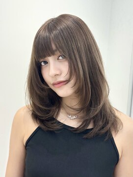 オニキス(ONYX) e39ミディアムレイヤーカットブリーチなしココアグレージュ