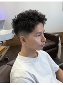 ピンパーマ/フェード/フェザーアップ/バーバー/眉毛/メンズ