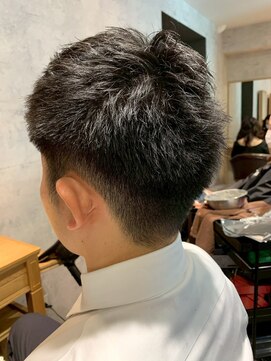 アフィナー(Afinar) 【横浜駅/横浜西口】 刈り上げショート
