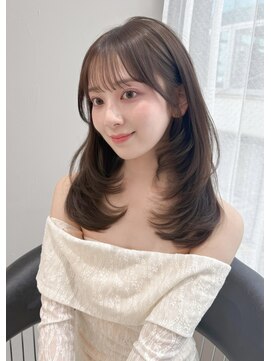 リリー(Lilley) 【lilley_はまひ】レイヤーカット/ブリーチなし/顔まわりカット