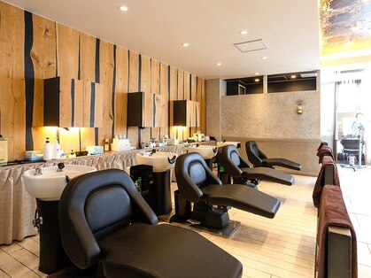 アーサス ヘアー デザイン 国立店(Ursus hair Design by HEADLIGHT)の写真